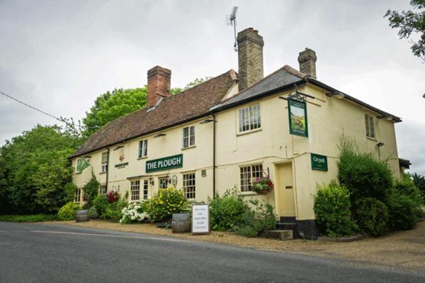 The Plough Hotel Great Chesterford Kültér fotó